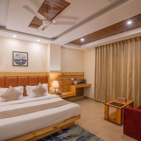 Perfectstayz Vista 5 Min Walk To Mall Road Мусори Екстериор снимка