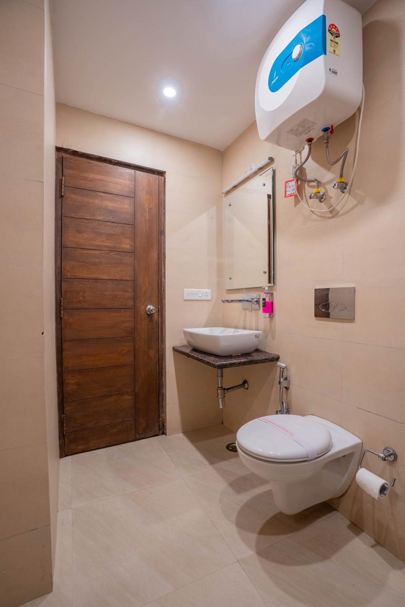 Perfectstayz Vista 5 Min Walk To Mall Road Мусори Екстериор снимка