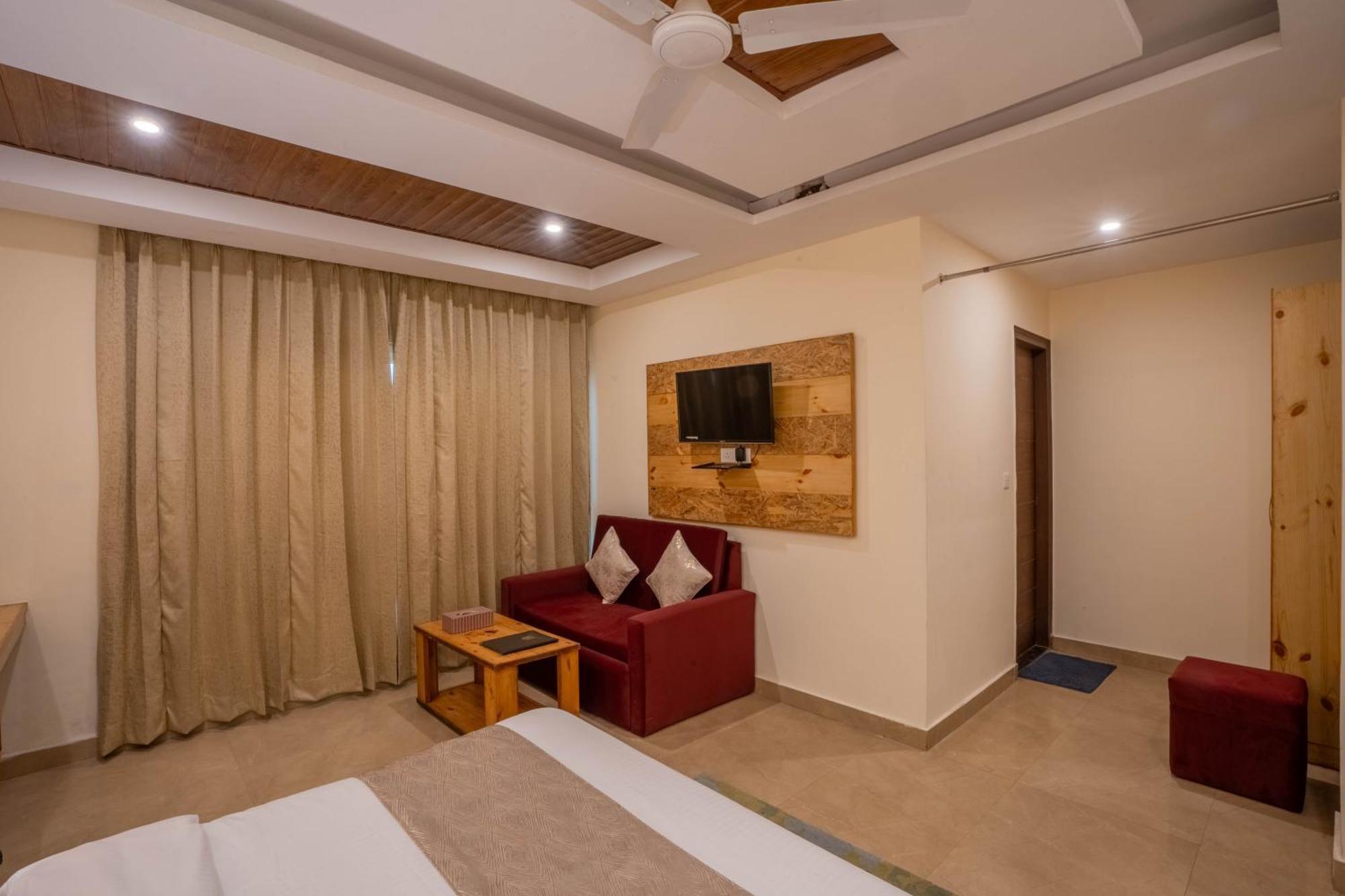 Perfectstayz Vista 5 Min Walk To Mall Road Мусори Екстериор снимка