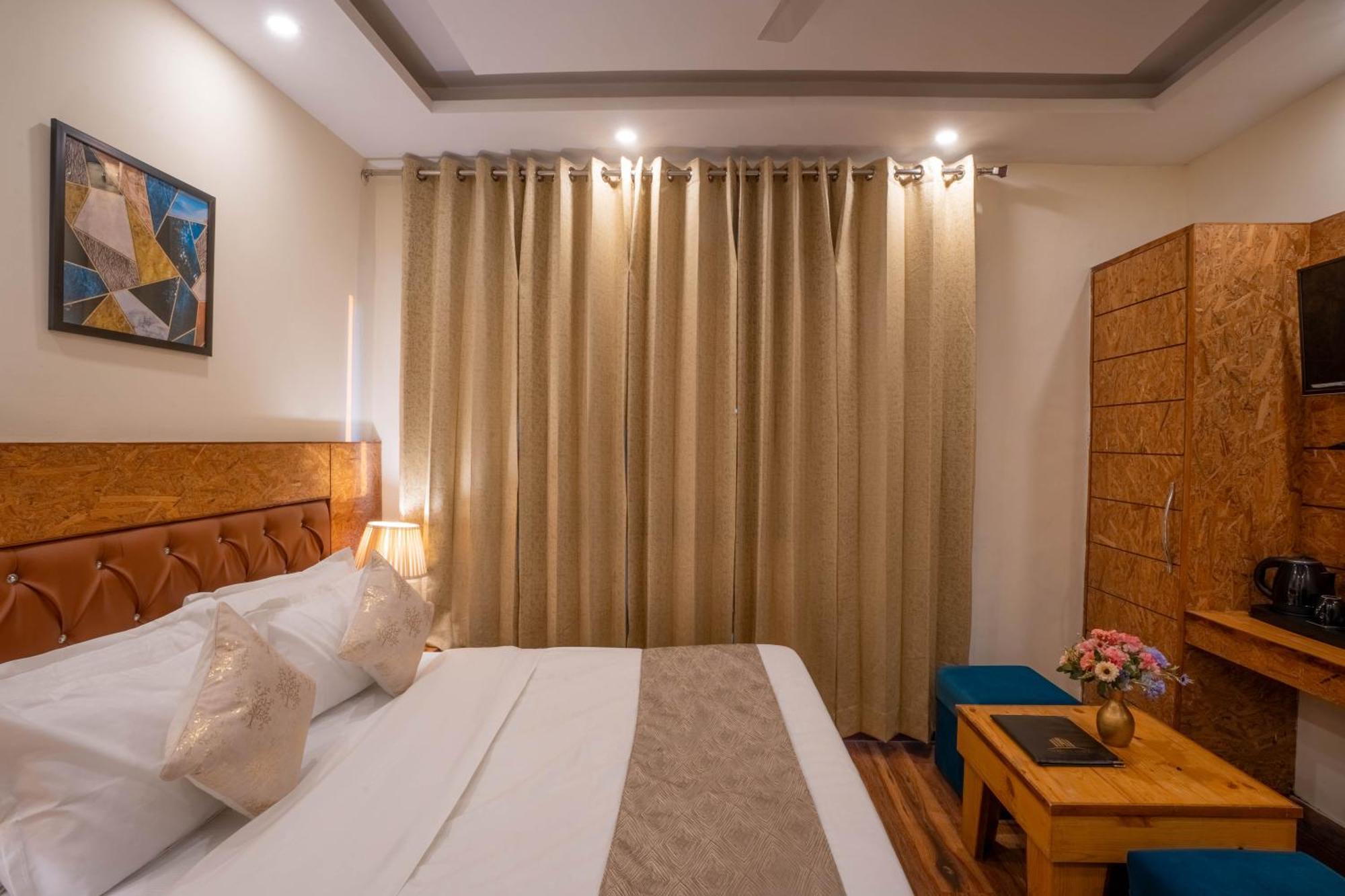 Perfectstayz Vista 5 Min Walk To Mall Road Мусори Екстериор снимка
