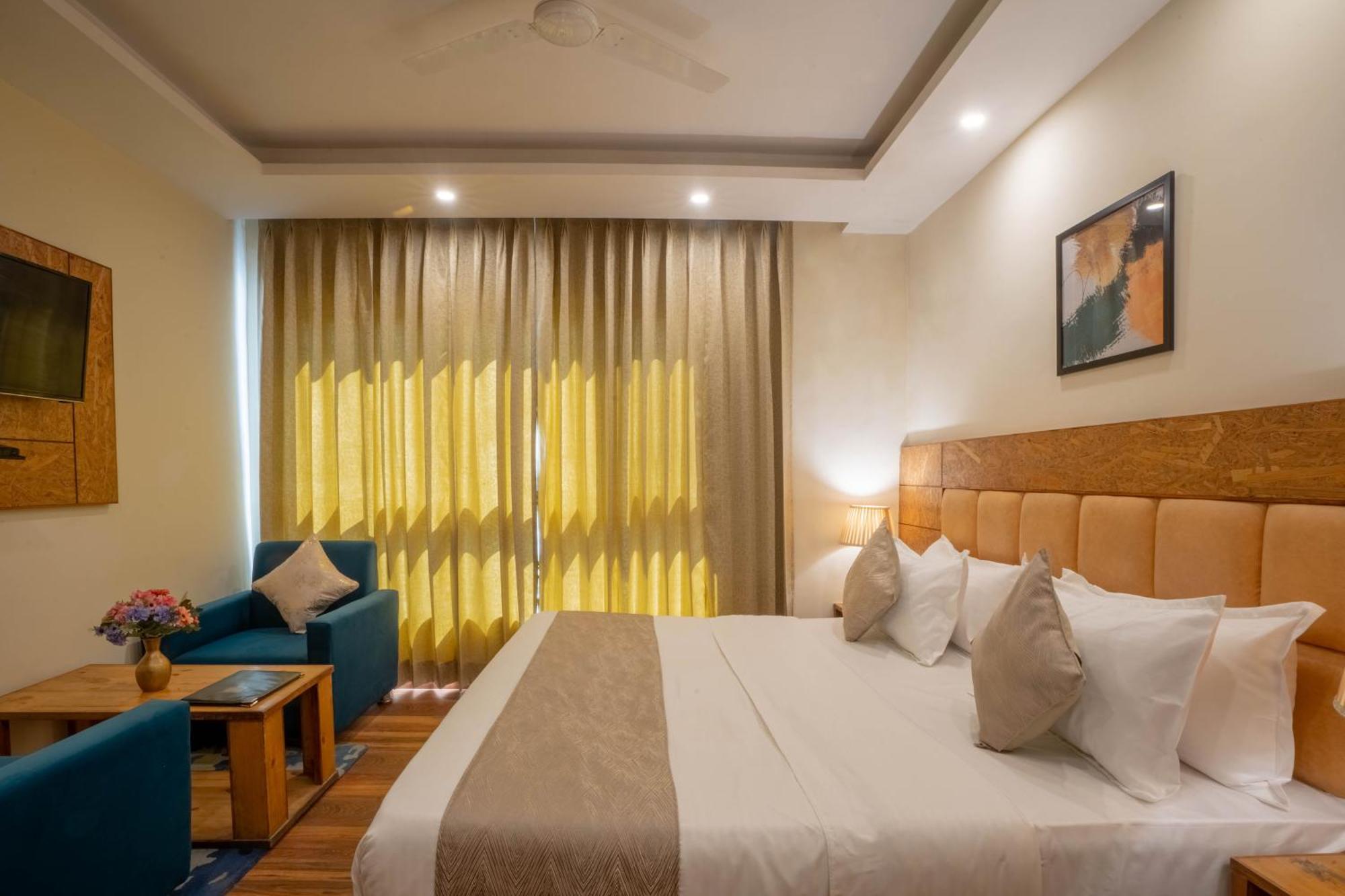 Perfectstayz Vista 5 Min Walk To Mall Road Мусори Екстериор снимка
