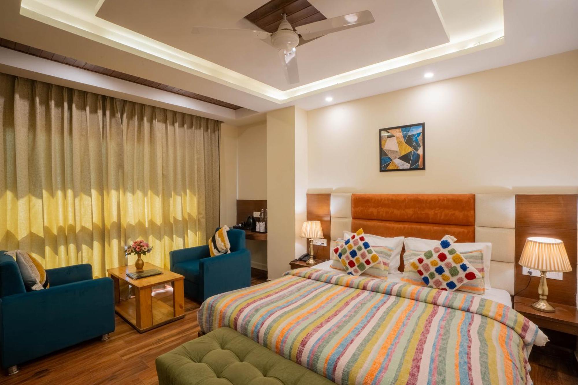 Perfectstayz Vista 5 Min Walk To Mall Road Мусори Екстериор снимка